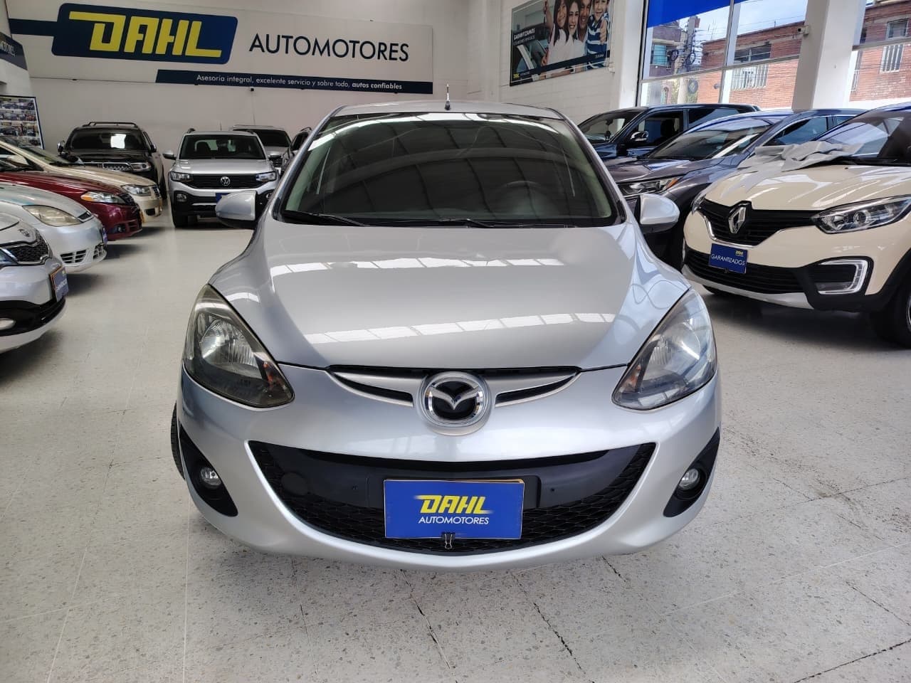 Mazda 2 2011