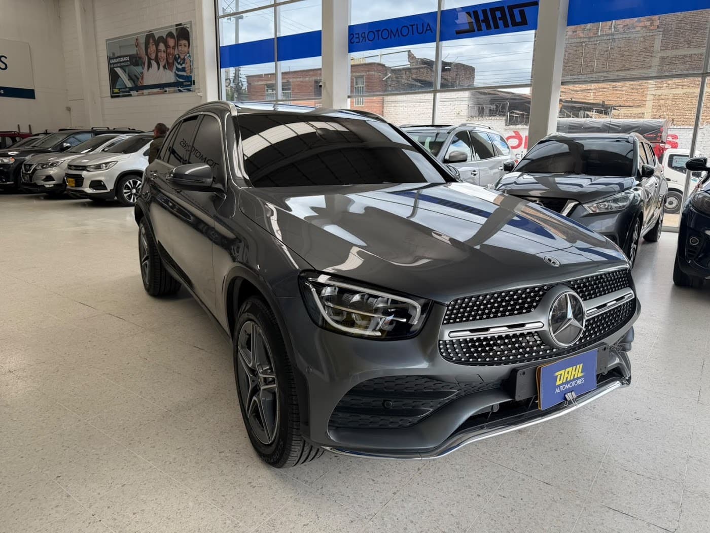 Mercedes-Benz GLC 300 E 4MATIC 2022