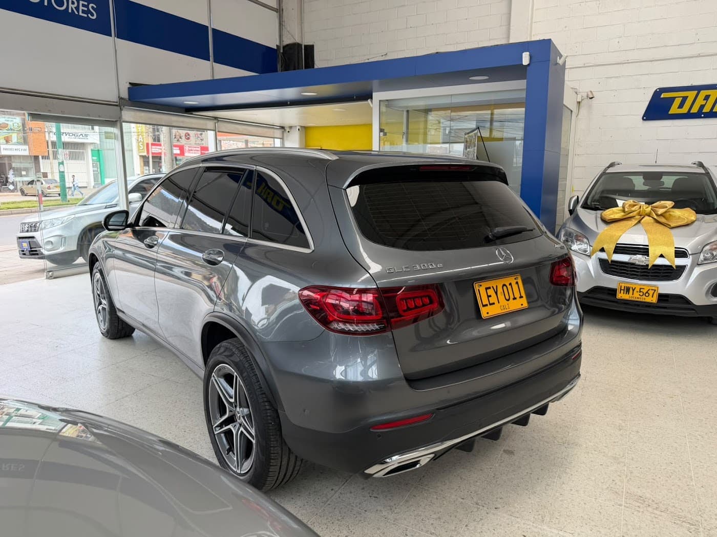 Mercedes-Benz GLC 300 E 4MATIC 2022